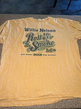 Willie Nelson 'Roll Me Up & Smoke Me' 2015 Tour Shirt